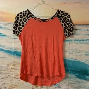 Cheetah Print Shoulders Blouse
